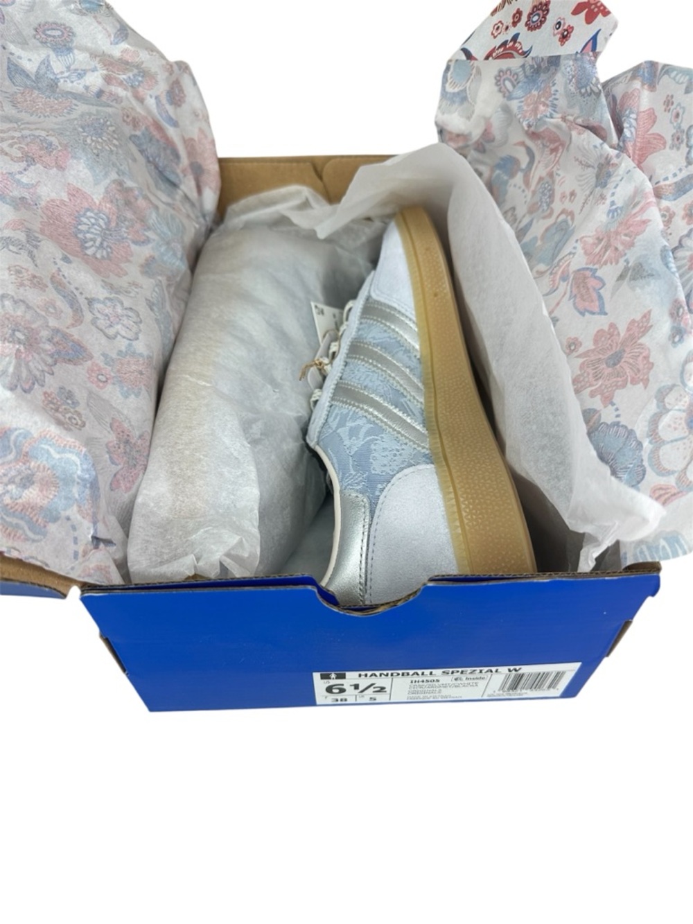 NEW Adidas Handball Spezial Crystal Sky Silver Women Size 6.5 Floral Pattern